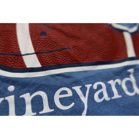 Vineyard Vines Mens Long Sleeve T Shirt Blue Football‎ Whale Pocket Graphic M - Picture 7 of 10